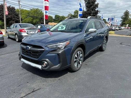 2025 Subaru Outback Touring XT