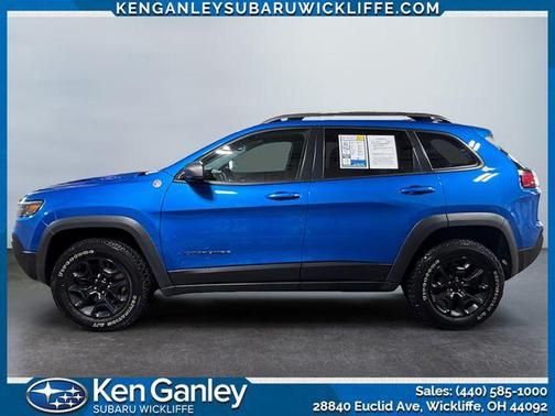 Hydro Blue Pearlcoat 2021 Jeep Cherokee Trailhawk
