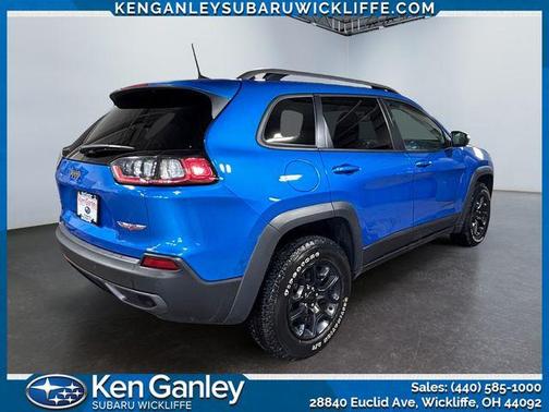 Hydro Blue Pearlcoat 2021 Jeep Cherokee Trailhawk