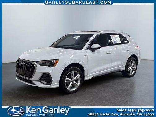 2021 Audi Q3 45 S line Premium