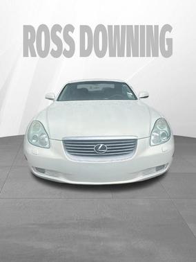 White 2003 Lexus SC 430