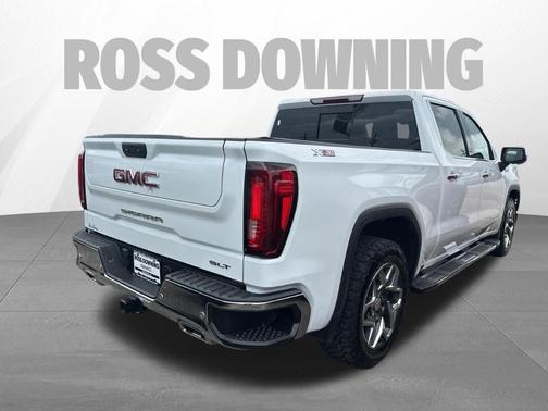 Summit White 2022 GMC Sierra 1500 SLT