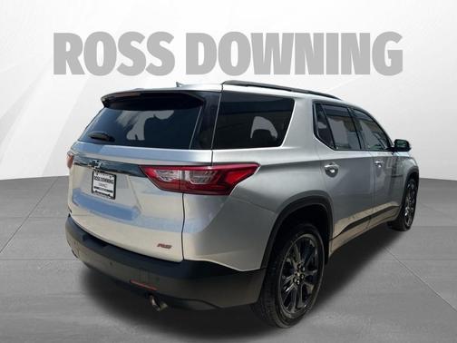 2021 Chevrolet Traverse RS