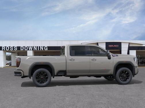 Dune 2026 GMC Sierra 2500 AT4