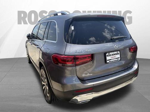 Gray 2022 Mercedes-Benz GLB 250 Base