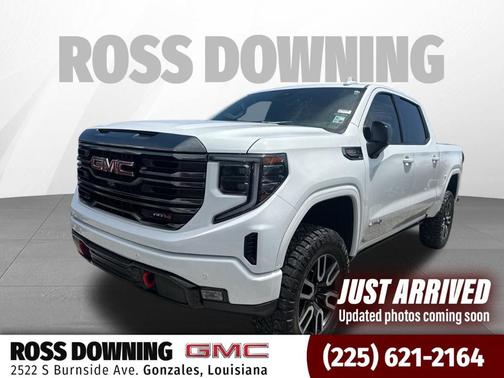 2024 GMC Sierra 1500 AT4