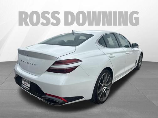 2025 Genesis G70 2.5T