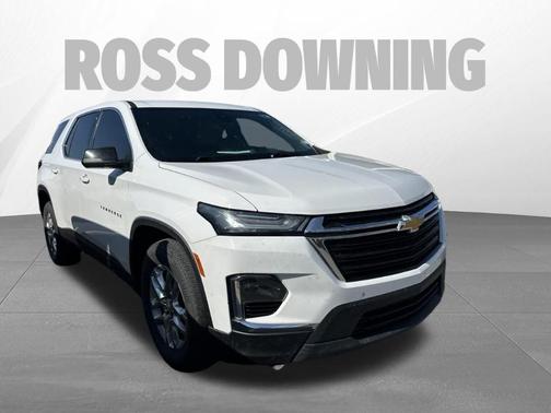 Summit White 2022 Chevrolet Traverse LS