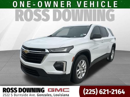 Summit White 2022 Chevrolet Traverse LS