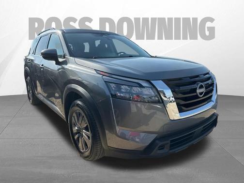 Gun Metallic 2025 Nissan Pathfinder SV