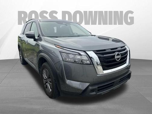 Gun Metallic 2025 Nissan Pathfinder SV