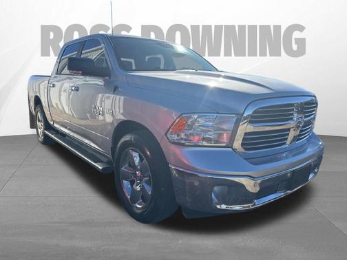 2015 RAM 1500 SLT