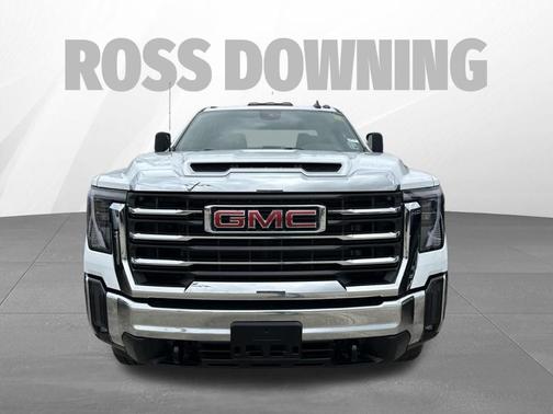 Summit White 2025 GMC Sierra 2500 SLE