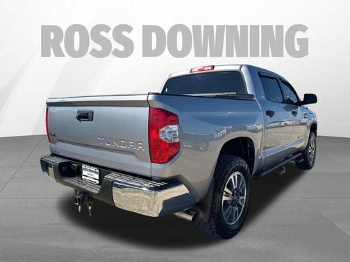 2017 Toyota Tundra SR5