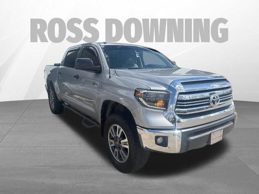 2017 Toyota Tundra SR5