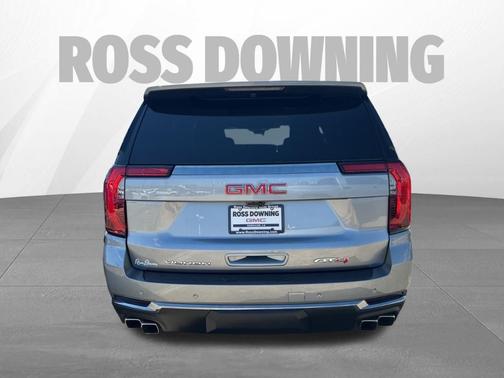 2025 GMC Yukon XL AT4