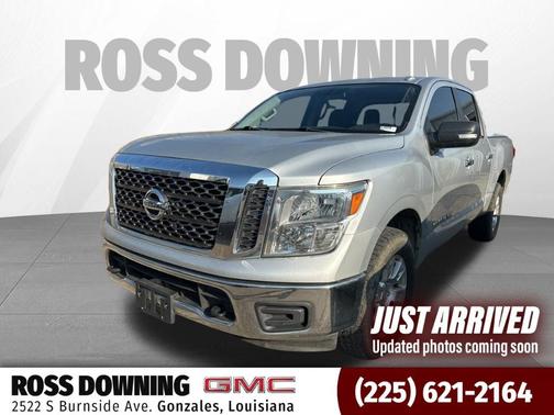 2018 Nissan Titan SV