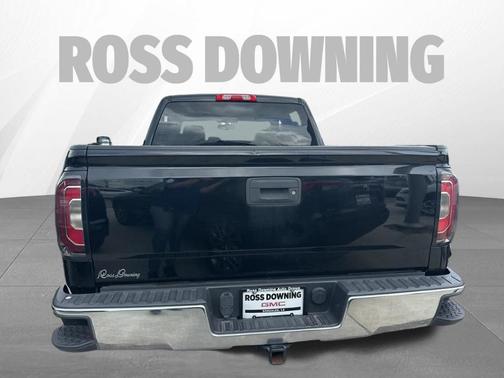 Onyx Black 2017 GMC Sierra 1500 SLT