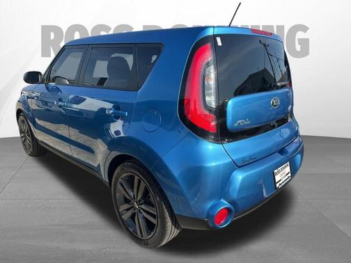 Caribbean Blue 2015 Kia Soul +