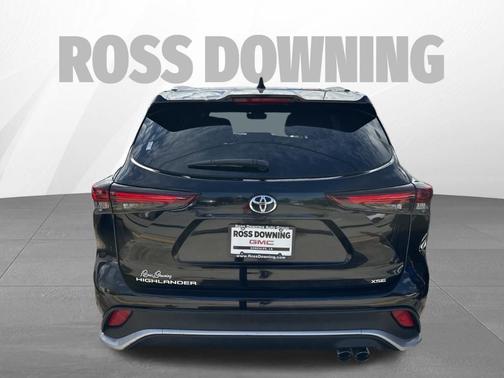 2024 Toyota Highlander Platinum