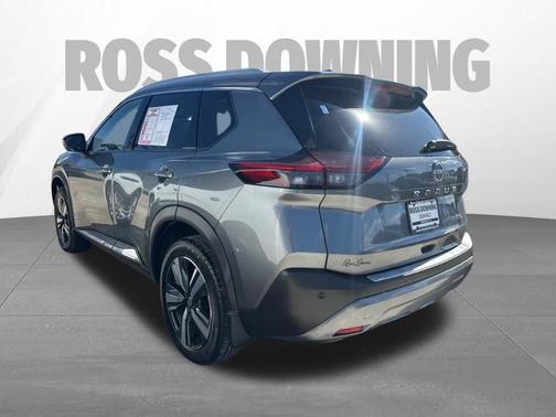 2022 Nissan Rogue SL