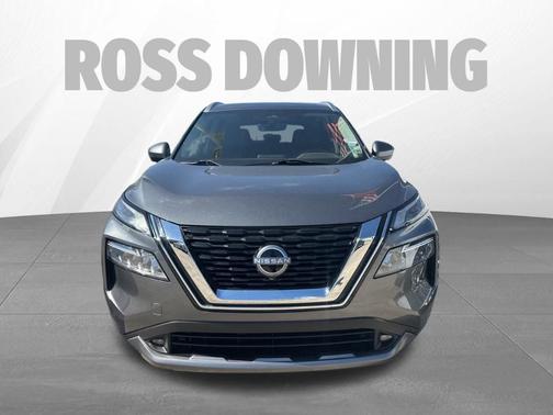 2022 Nissan Rogue SL