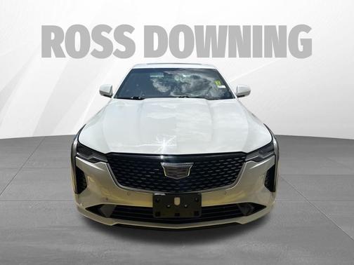 2023 Cadillac CT4 Premium Luxury