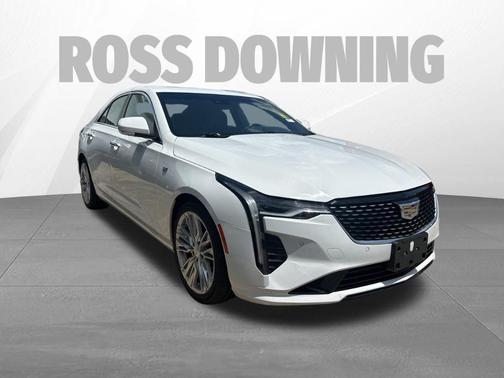 2023 Cadillac CT4 Premium Luxury