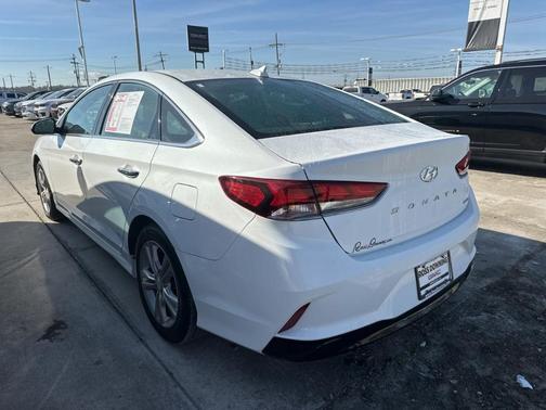 2018 Hyundai SONATA Limited