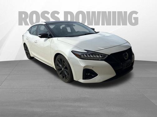Pearl White Tricoat 2022 Nissan Maxima SR