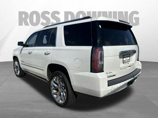 White Frost Tricoat 2020 GMC Yukon Denali