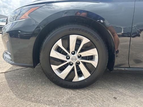 2023 Nissan Altima 2.5 S