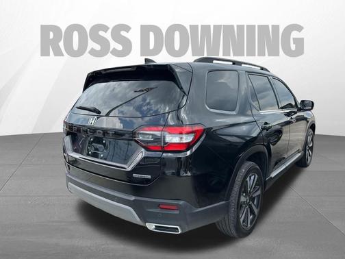 2024 Honda Pilot Touring