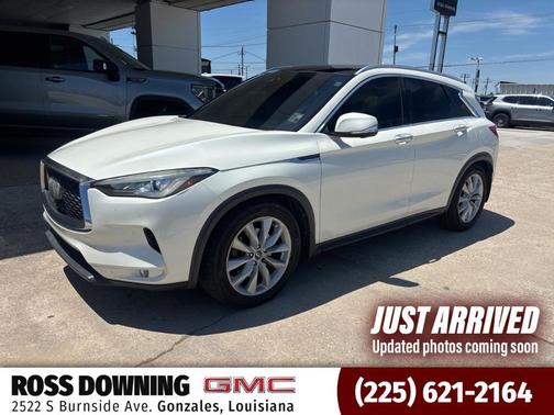Majestic White 2019 INFINITI QX50 ESSENTIAL