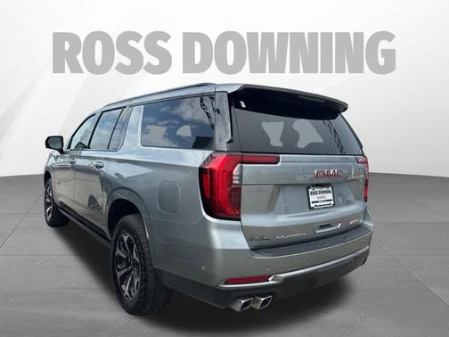 2025 GMC Yukon XL AT4