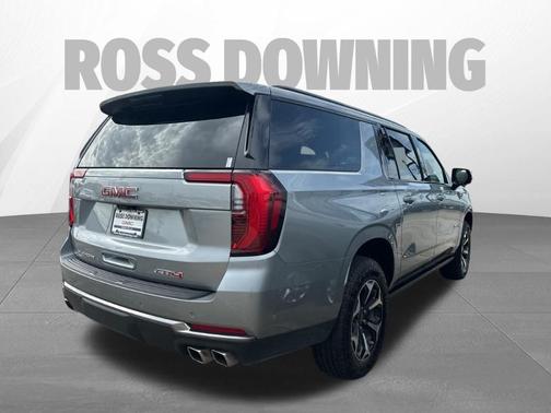 2025 GMC Yukon XL AT4