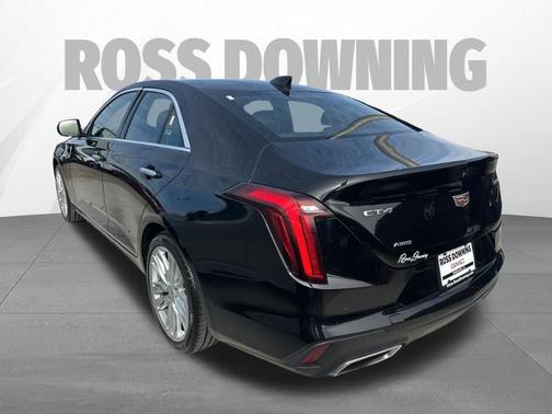 2023 Cadillac CT4 Premium Luxury