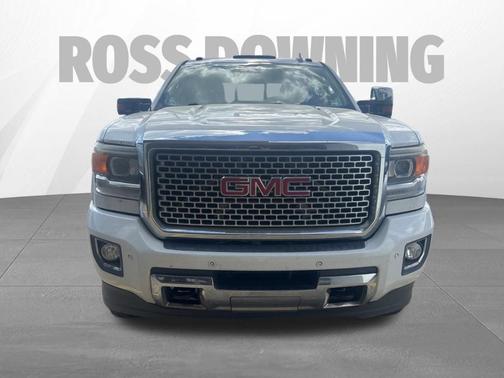 2016 GMC Sierra 2500 Denali