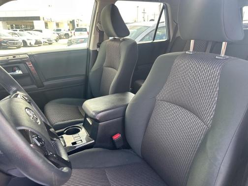 2022 Toyota 4Runner TRD Off Road