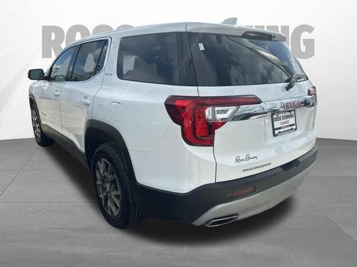 2022 GMC Acadia SLE