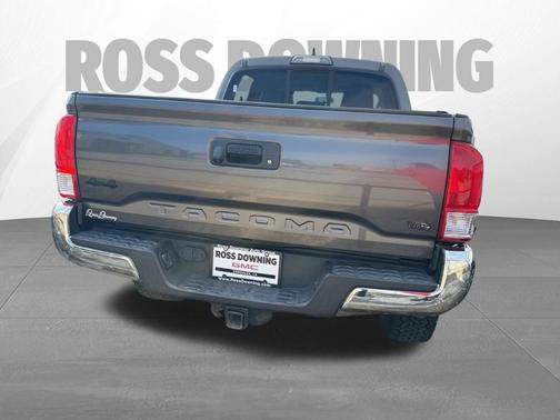 2017 Toyota Tacoma SR