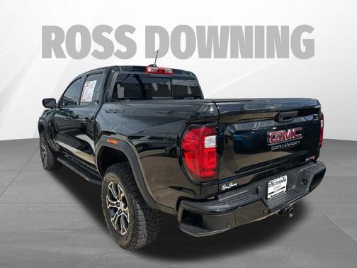 Onyx Black 2024 GMC Canyon AT4