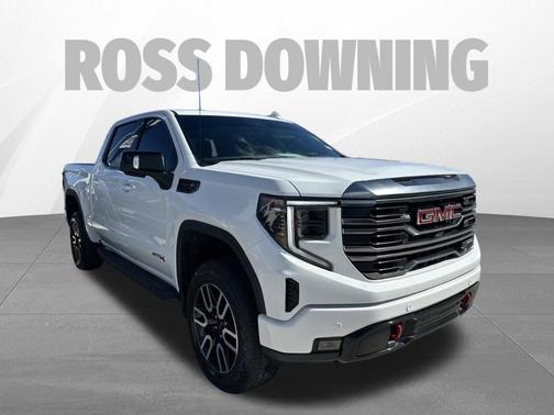 Summit White 2024 GMC Sierra 1500 AT4