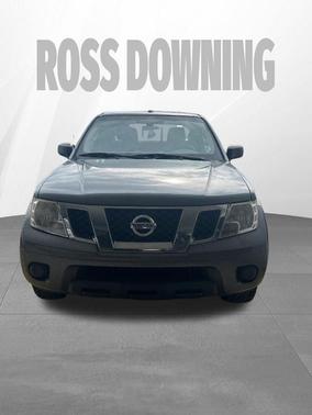 Gun Metallic 2016 Nissan Frontier SV