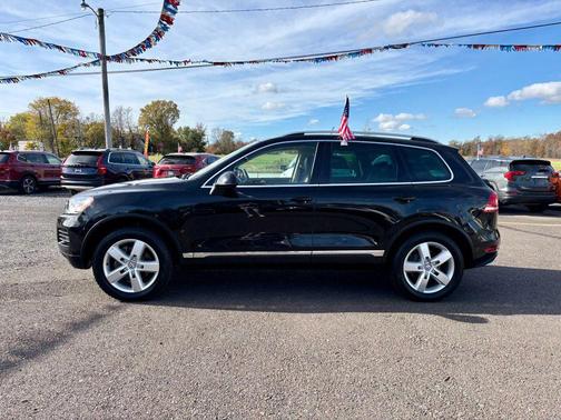 2012 Volkswagen Touareg TDI Lux
