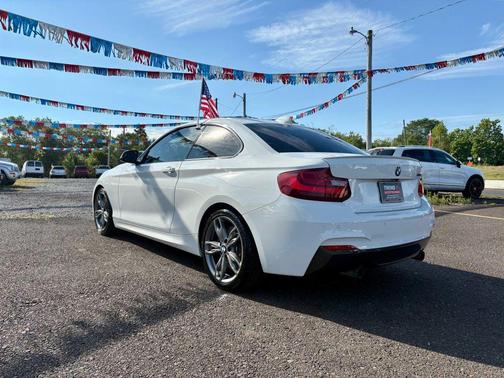 2016 BMW M2 Base