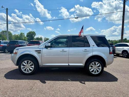2014 Land Rover LR2 HSE Sport Utility 4D
