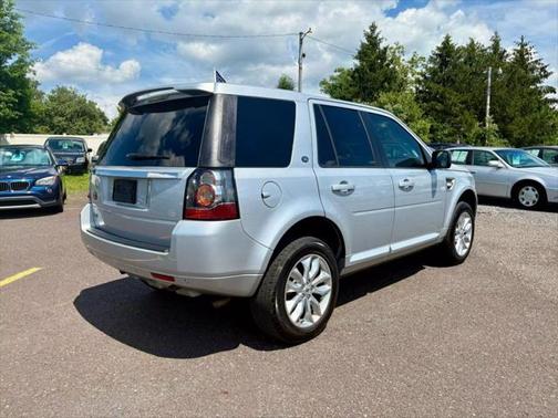 2014 Land Rover LR2 HSE Sport Utility 4D