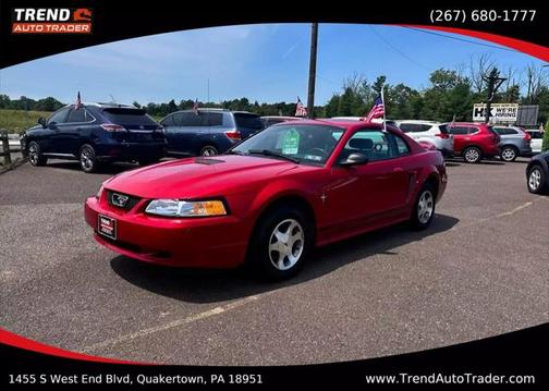 2000 Ford Mustang Base
