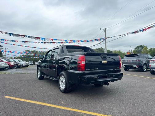 2011 Chevrolet Avalanche 1500 LT
